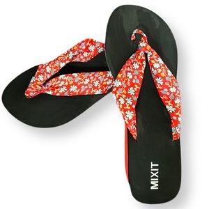 NWOT Mixit flip flops - red floral straps and wedge heel - size 10